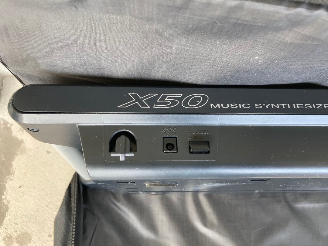 KORGキーボードX50/アダプター・専用ケース付