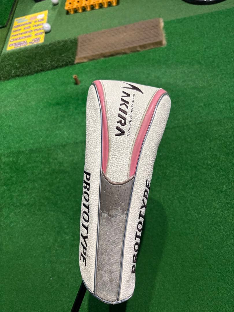 【週末限定値下げ】AKIRA PROTOTYPE ドライバーヘッドカバー付