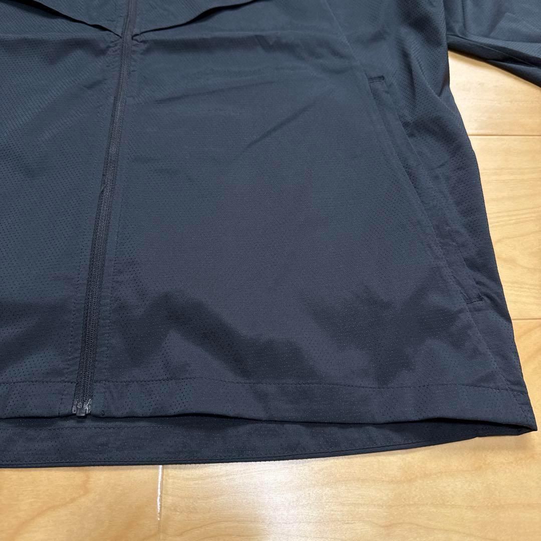 NIKE ランニングジャケット　ウィンドランナー　フルジップ　黒　XLサイズ新品