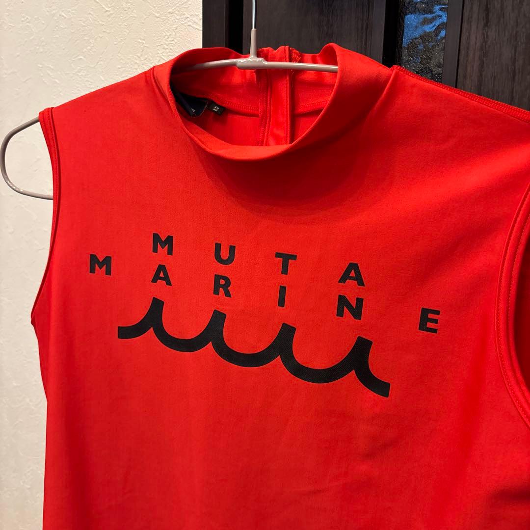 MUTA MARINE レッド ハイネックシャツ