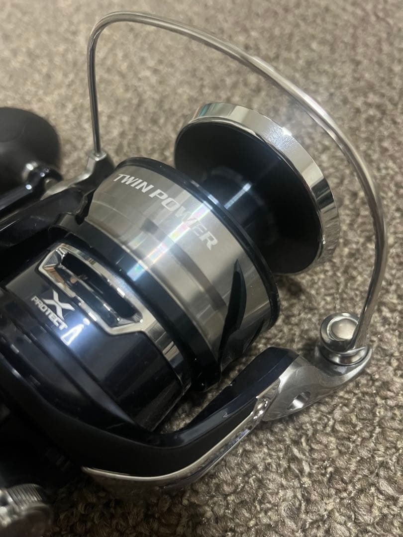 SHIMANO TWIN POWER SW10000PG スピニングリール