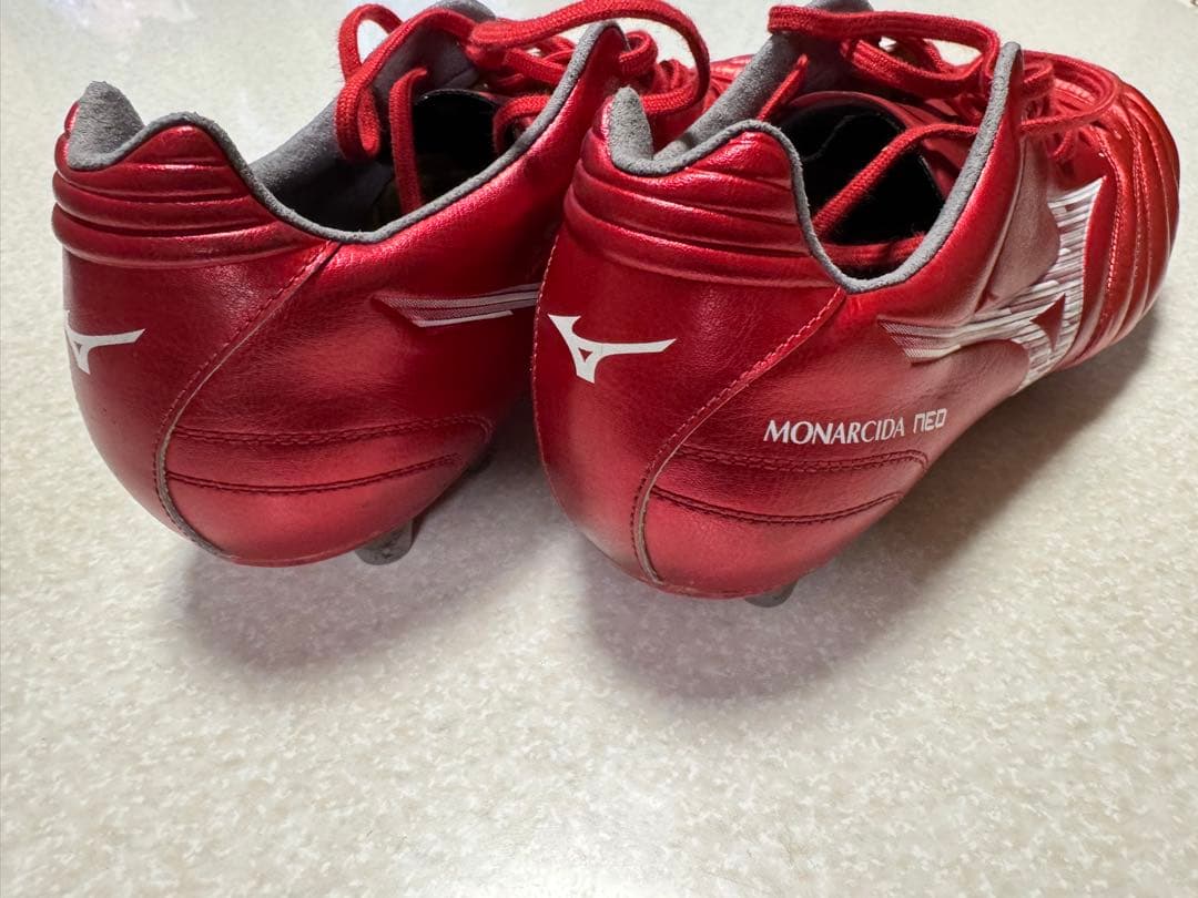 Mizuno Monarcida Neo レッド サッカーシューズ