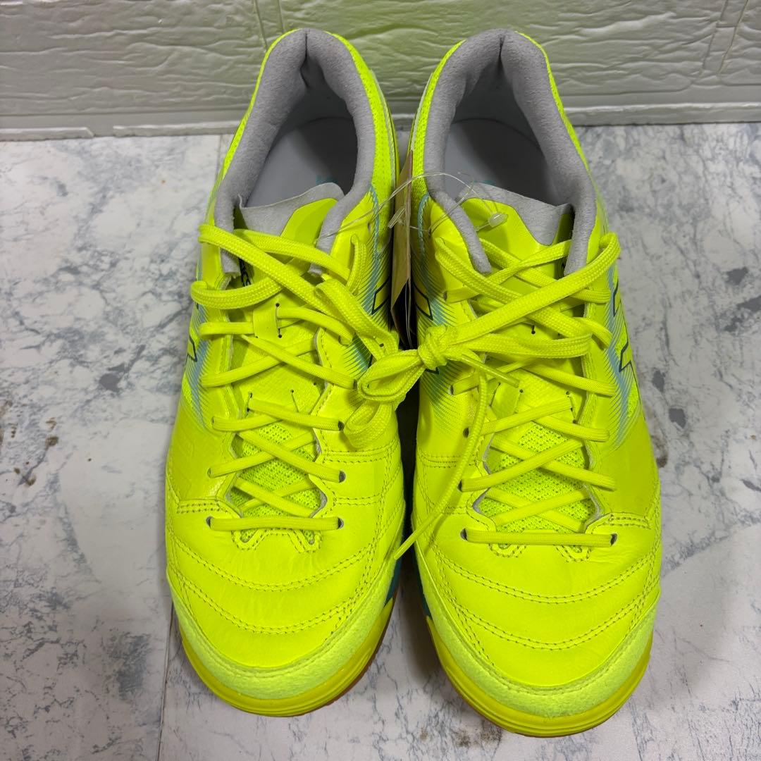 新品　アシックス　デスタッキ　フットサルシューズ
