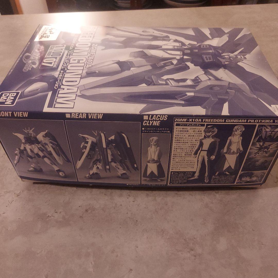 ロボット ZGFM-X10A FREEDOM GUNDAM 1/100
