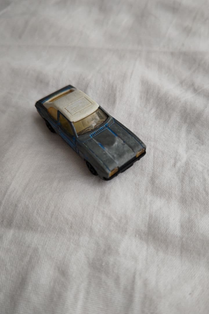 FORD.CAPRI ミニカー
