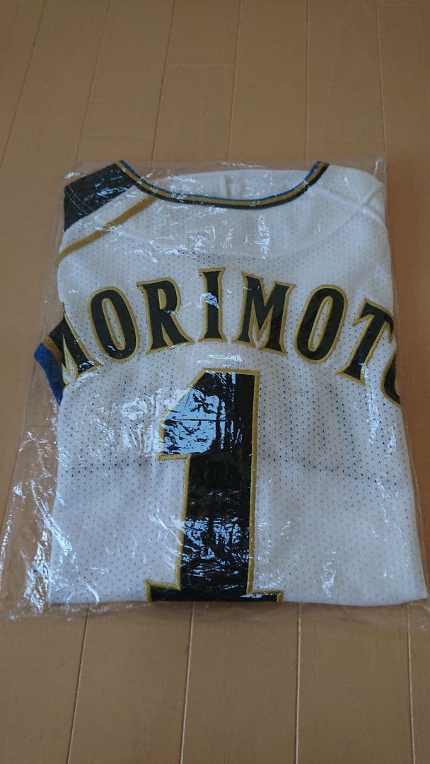 北海道日本ハムファイターズ☆サイン入り レプリカユニフォームシャツ(ホーム)