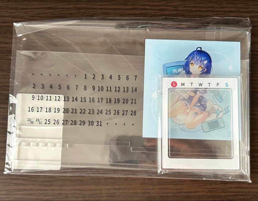 天宮こころ DMMスクラッチ Wチャンス賞 万年カレンダー＆スマホスタンド 抽選