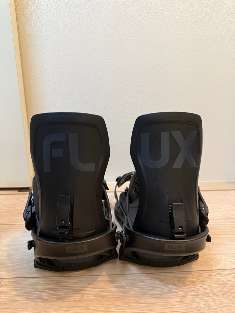 FLUX XF （25-26モデル） BLACK Lサイズ