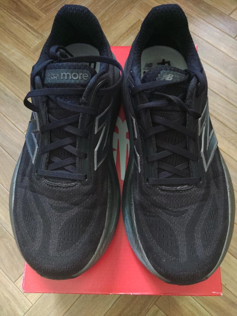 New Balance freshfoam more X v6 27.5cm 黒