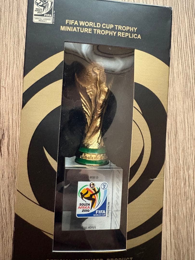 ワールドカップ　トロフィー　オブジェ　南アフリカ　W杯