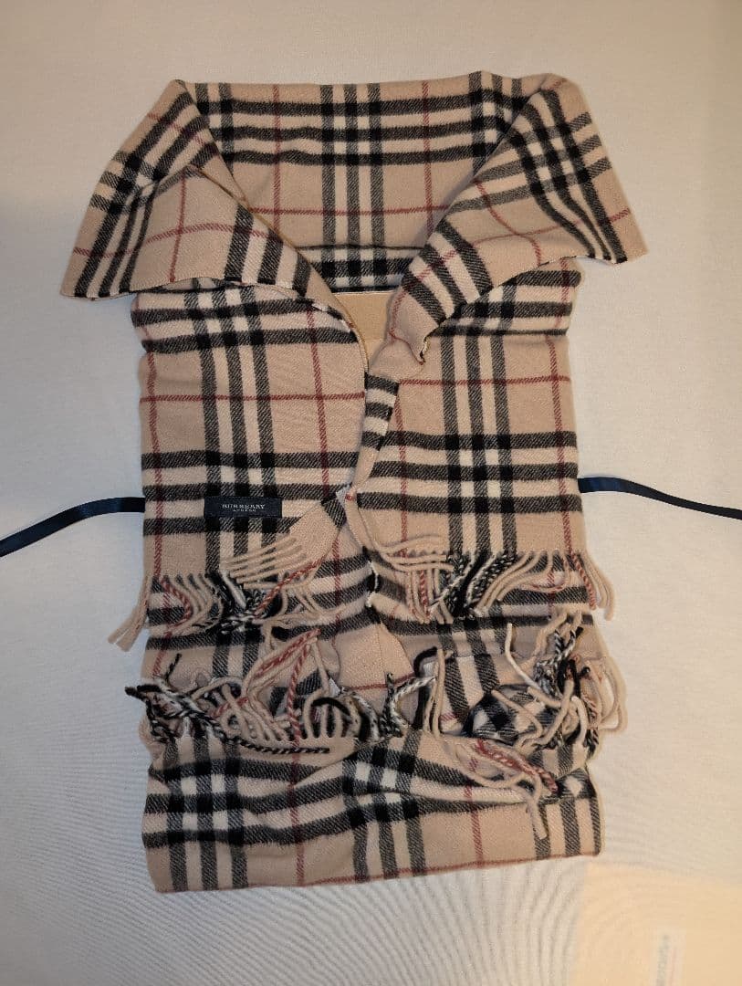 BURBERRY ラムウール・ひざ掛け (75x150cm)