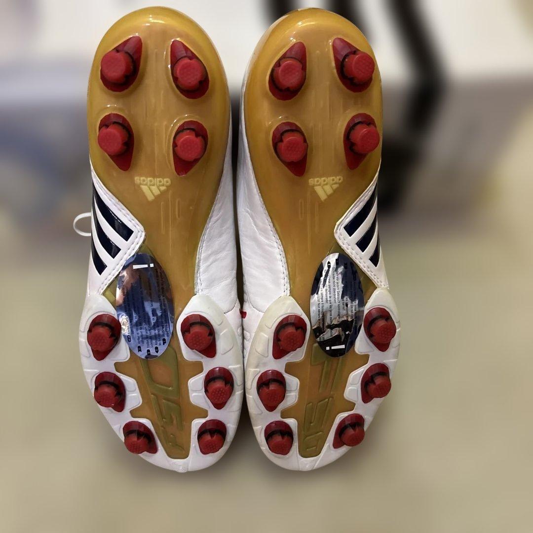 adidas F50 ホワイトサッカーシューズ