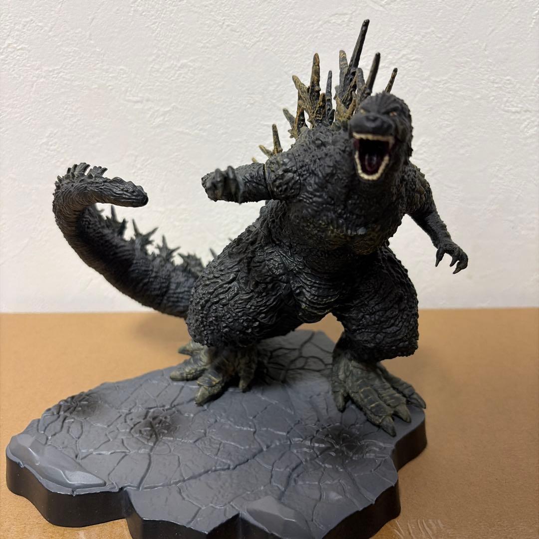 DESKTOP MONSTER ゴジラ（2023） モバイルスタンド