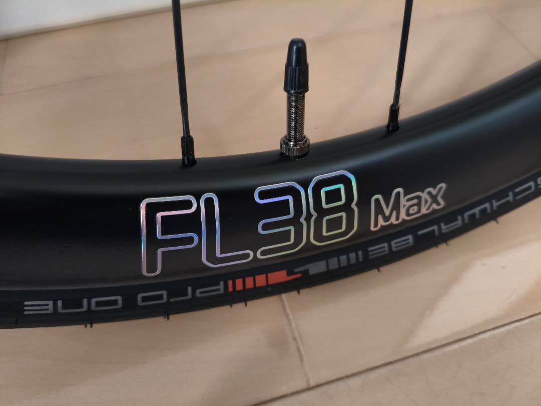 ICAN カーボンホイール FL38/52 MAX 700c チューブレスレディ