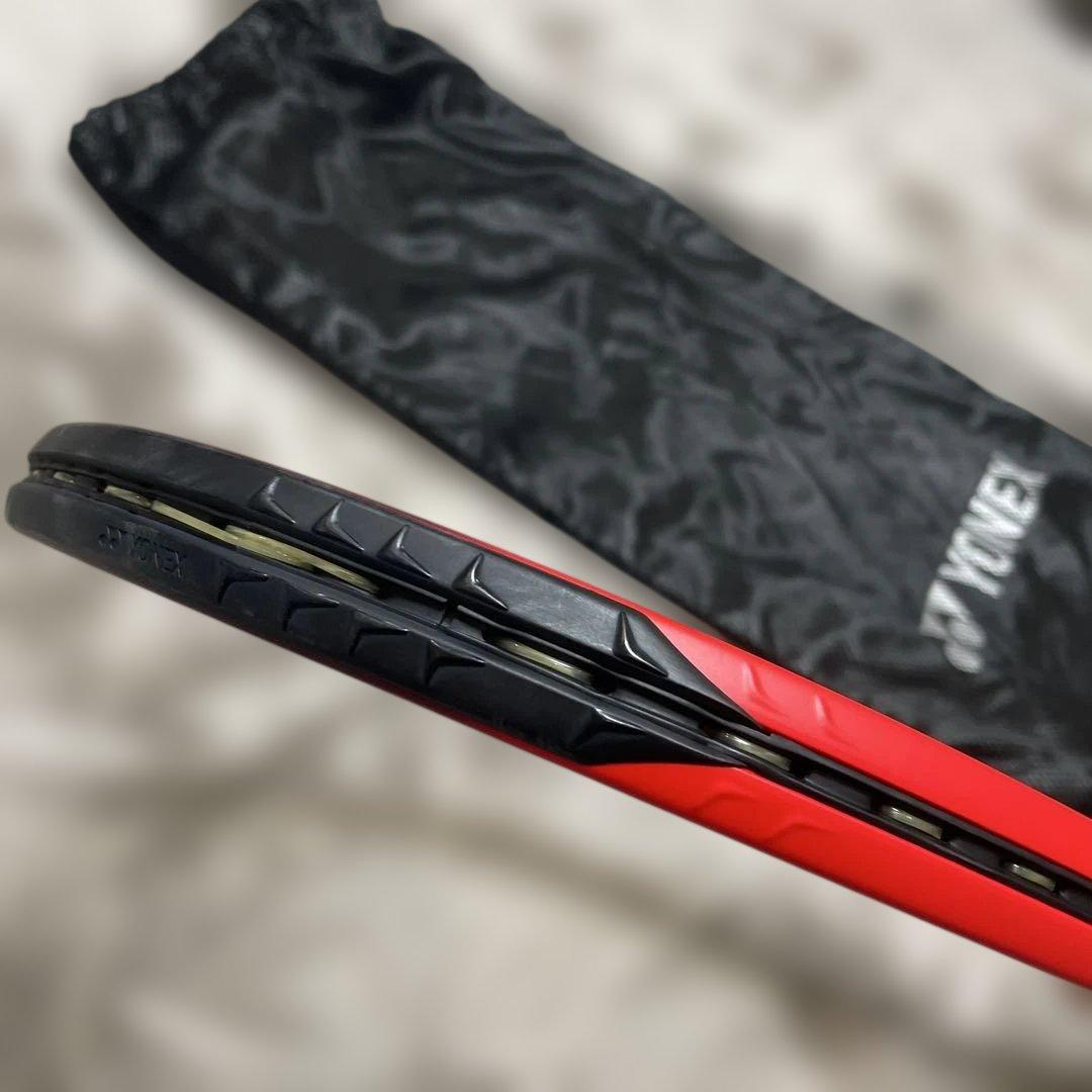 極美品✨YONEX　VCORE 100L　Vコア ラケット　テニス　袋付き