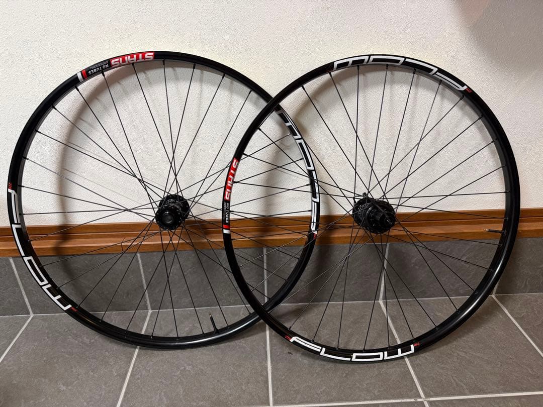 Industry nine hydra stans mk3 29インチ