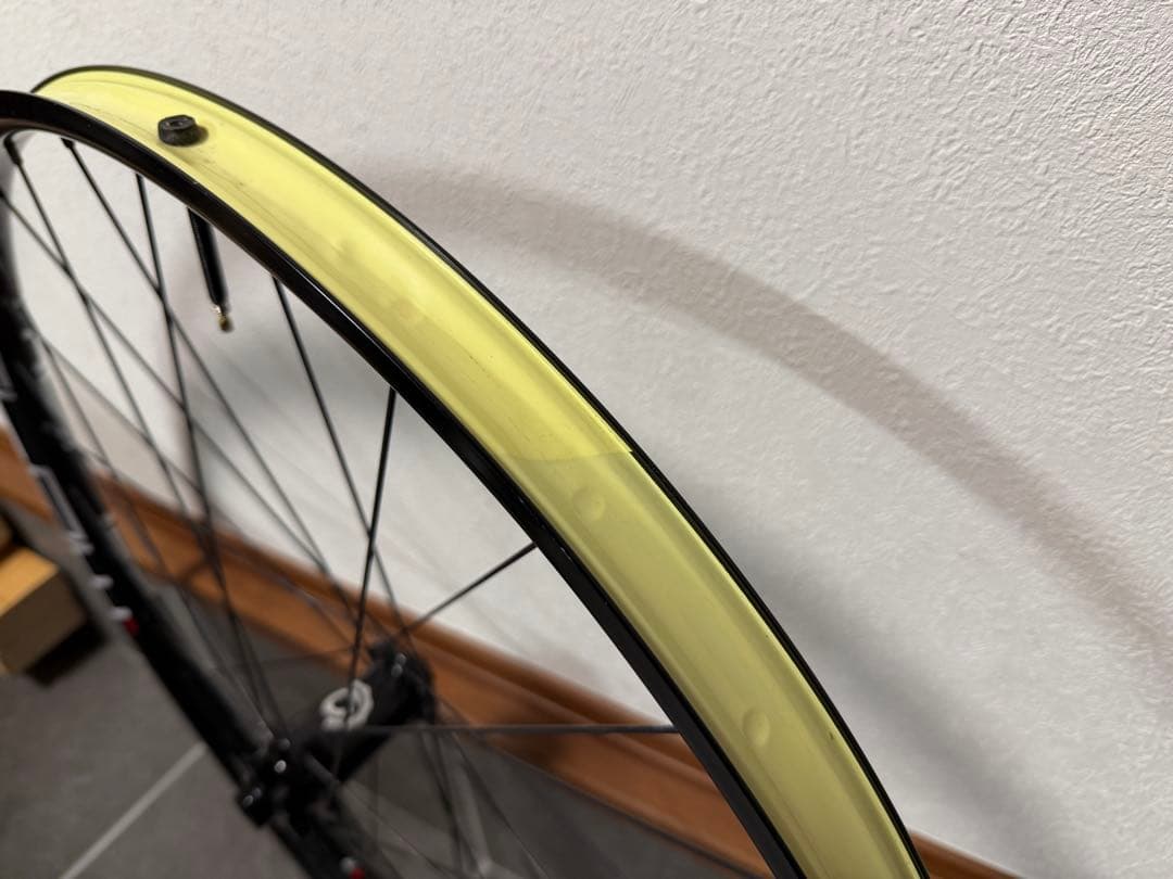 Industry nine hydra stans mk3 29インチ