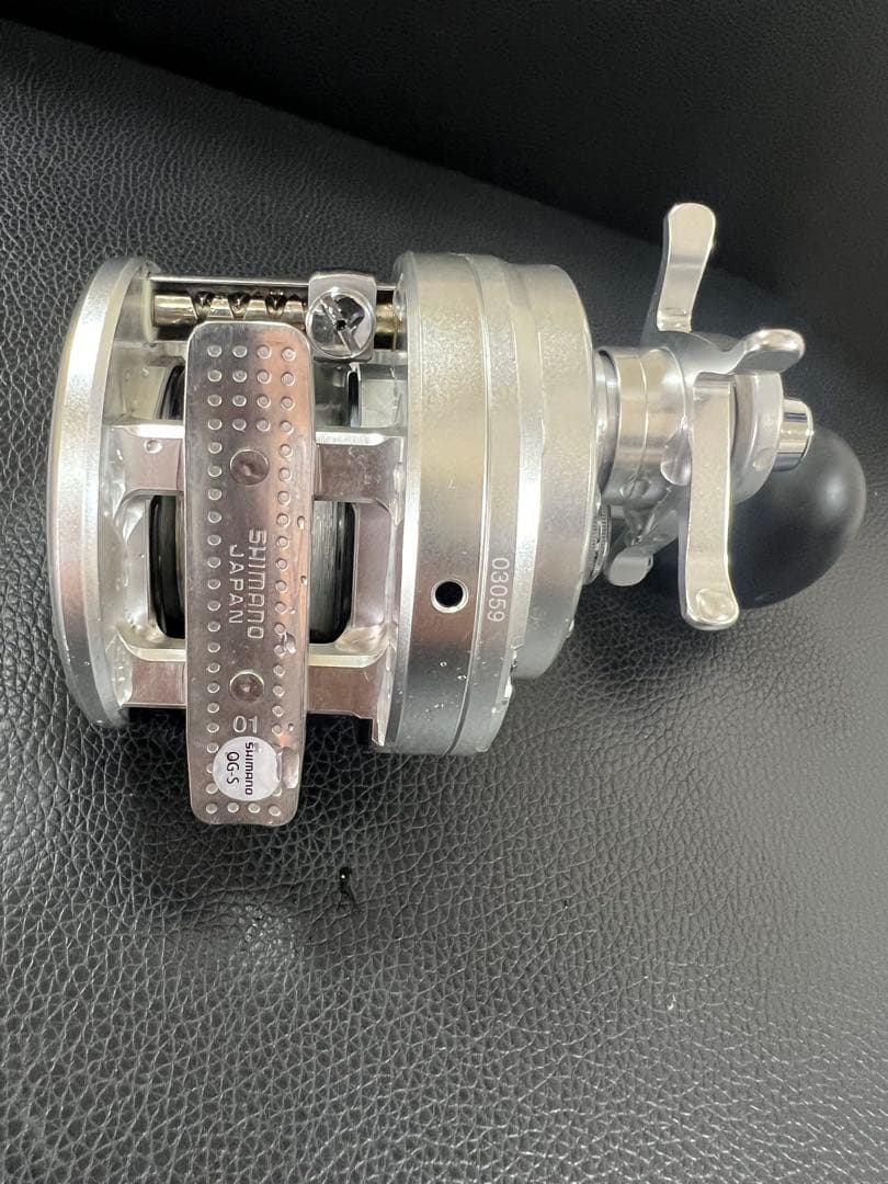 オシア　CT301HG OCEA カルカッタ　シマノ　リール