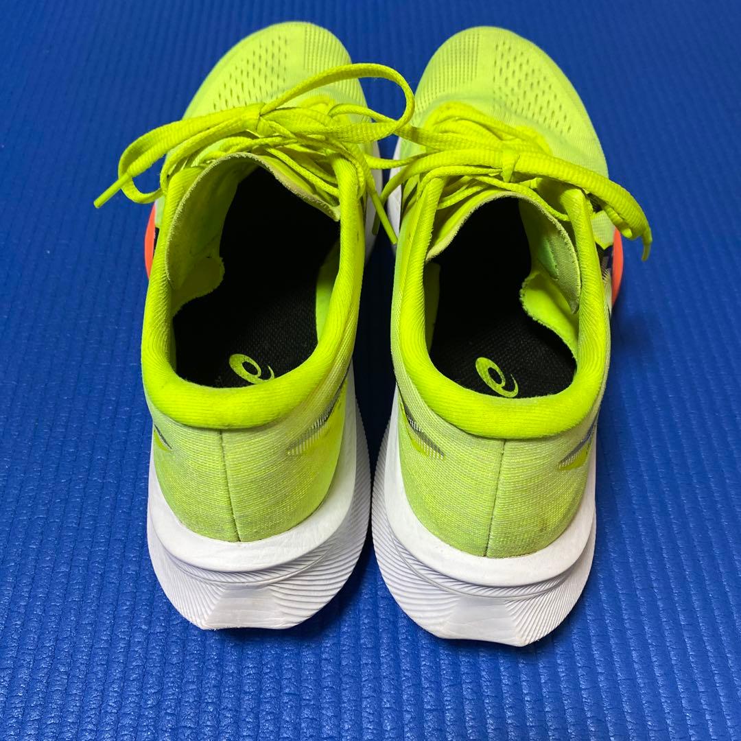 【中古】asics マジックスピード４　メンズ26.5 ワイド　イエロー