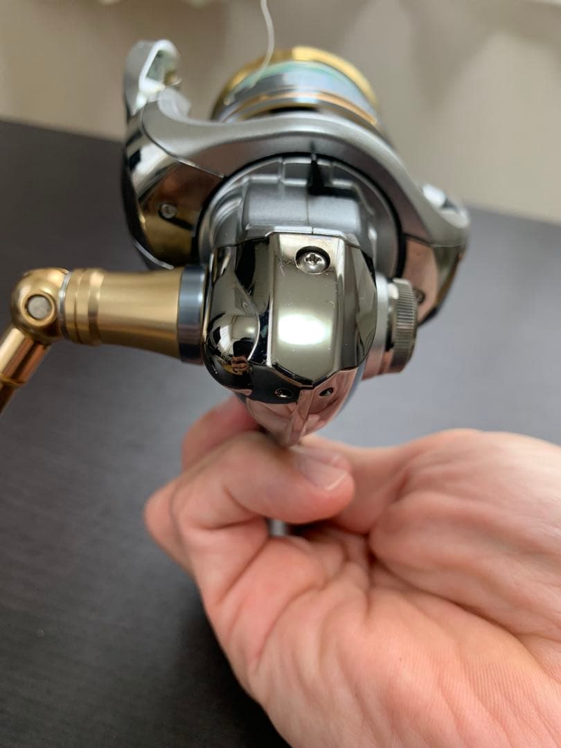 SHIMANO SW4000XG スピニングリール