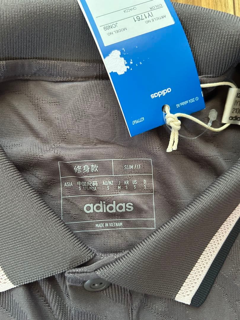 【新品×正規品】adidas 24-25 レアル・マドリード オーセンティックM