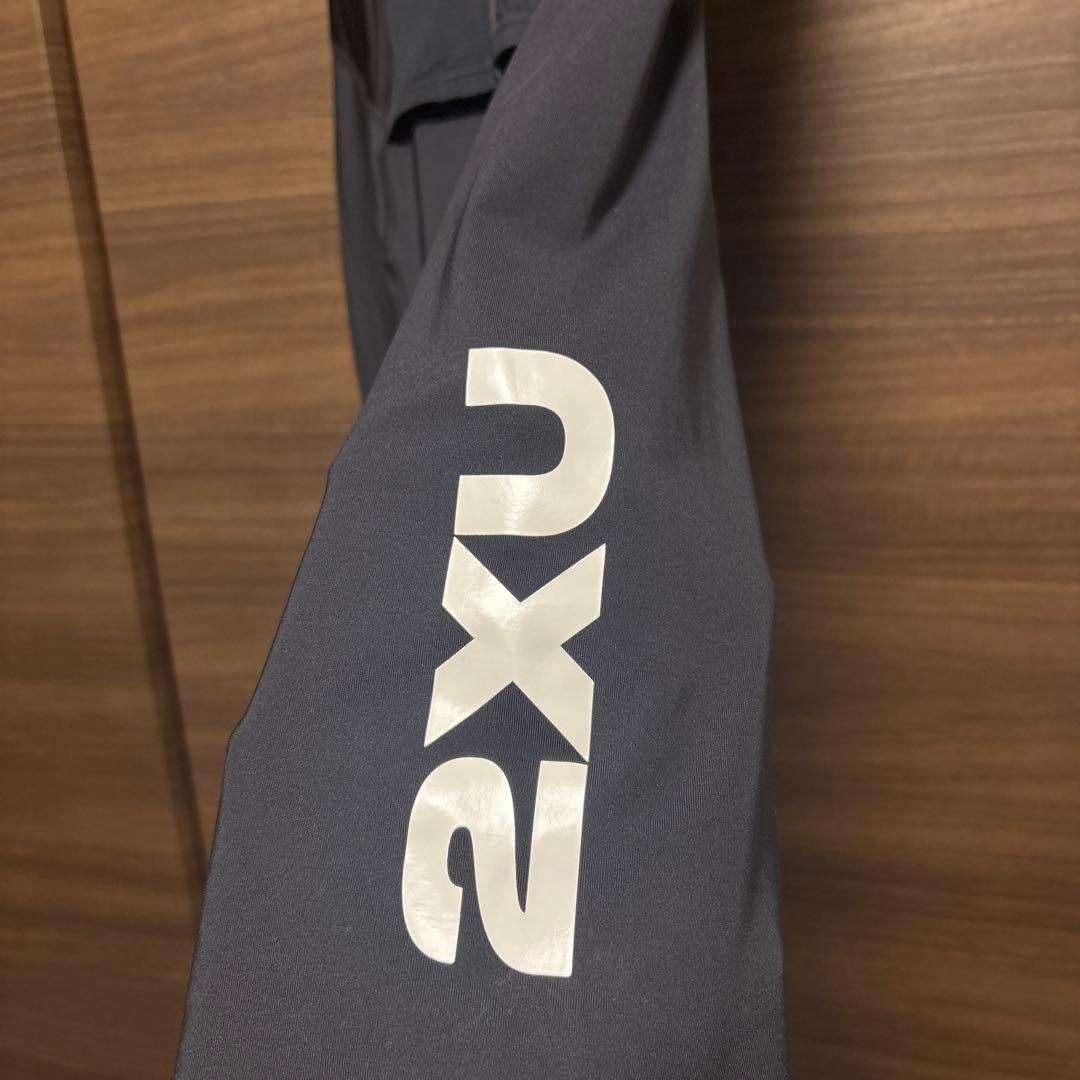 2XU AERO SLEEVED TRISUIT ブラック/ホワイト M