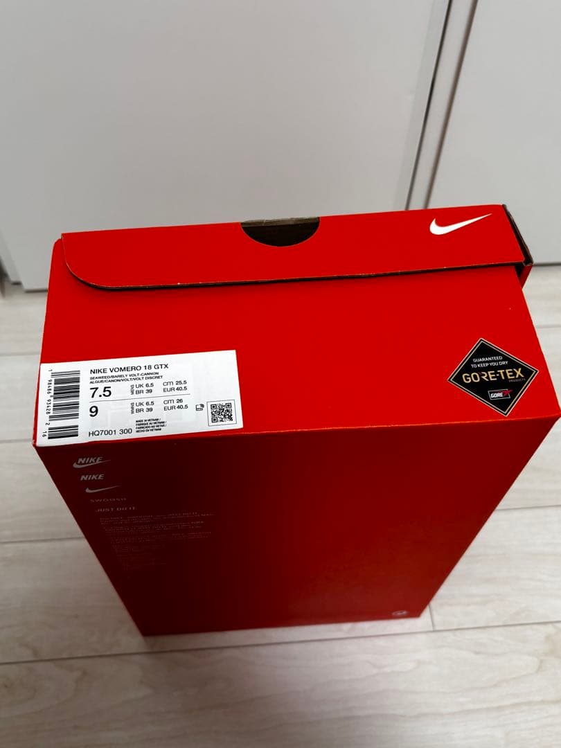 美品　Nike ナイキ　ボメロ18 GTX GORE-TEX 25.5