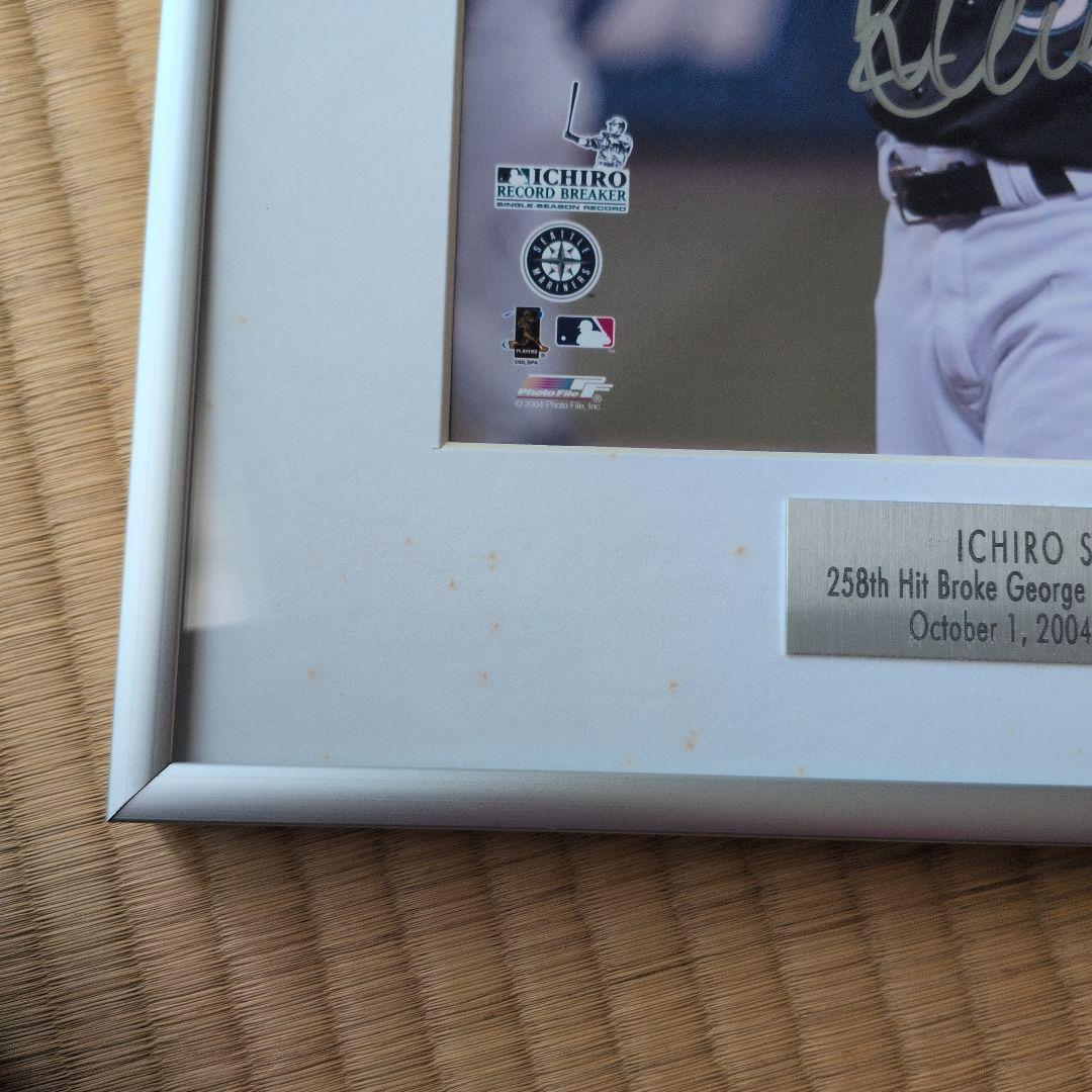 イチロー 258本安打達成記念サイン入りフォト