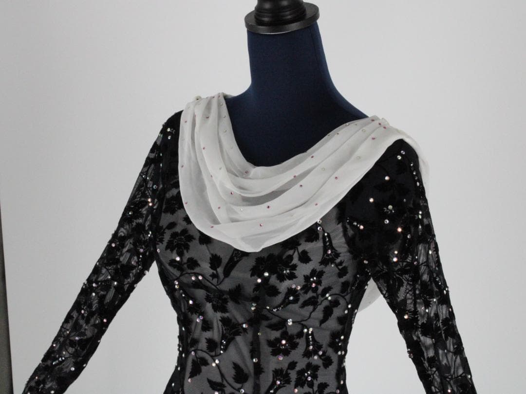 【美品 社交ダンス衣装】ホワイト×ブラックレース柄 ドレス スタンダード モダン