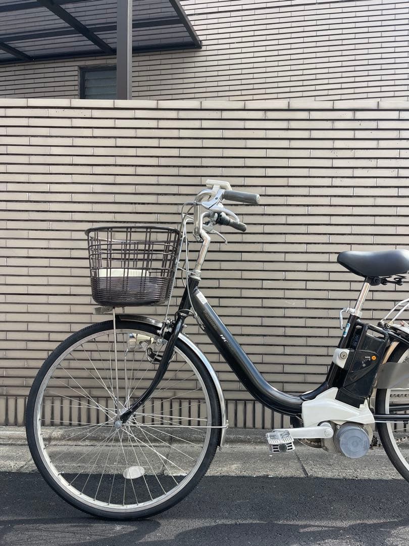 8.9ahパナソニック電動アシスト自転車 黒前バスケット付き