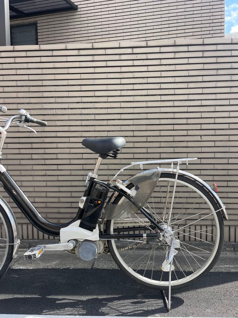 8.9ahパナソニック電動アシスト自転車 黒前バスケット付き