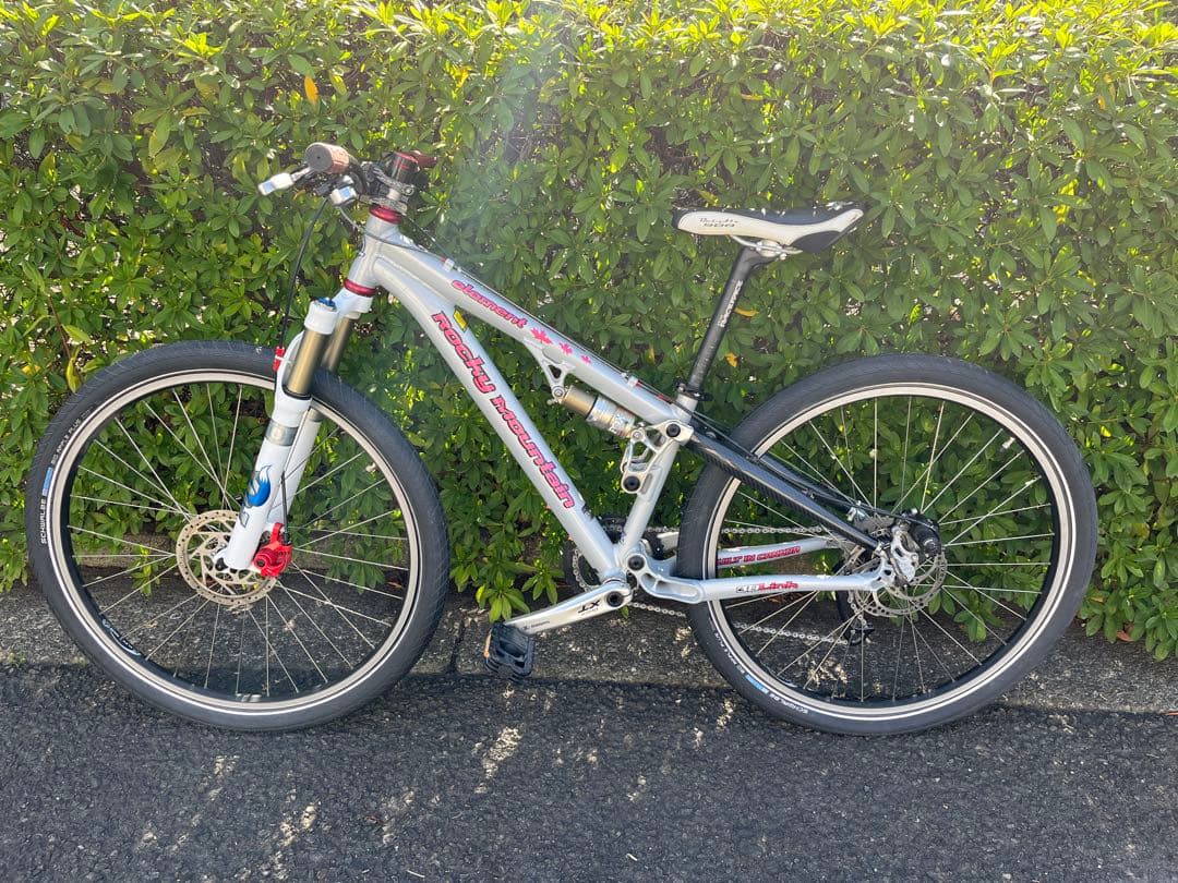軽量Rocky Mountain Element マウンテンバイク　カーボン