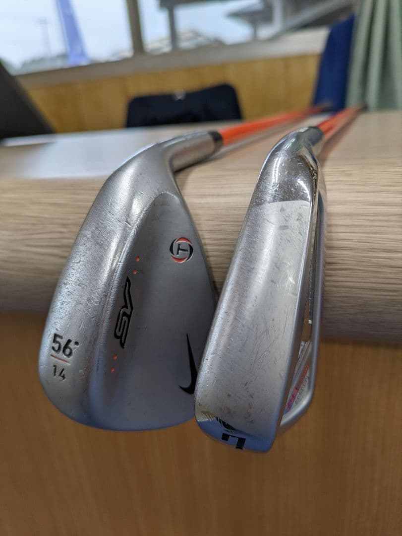 ロジャーキングシャフト装着 練習クラブ 7番 SW 2本セット