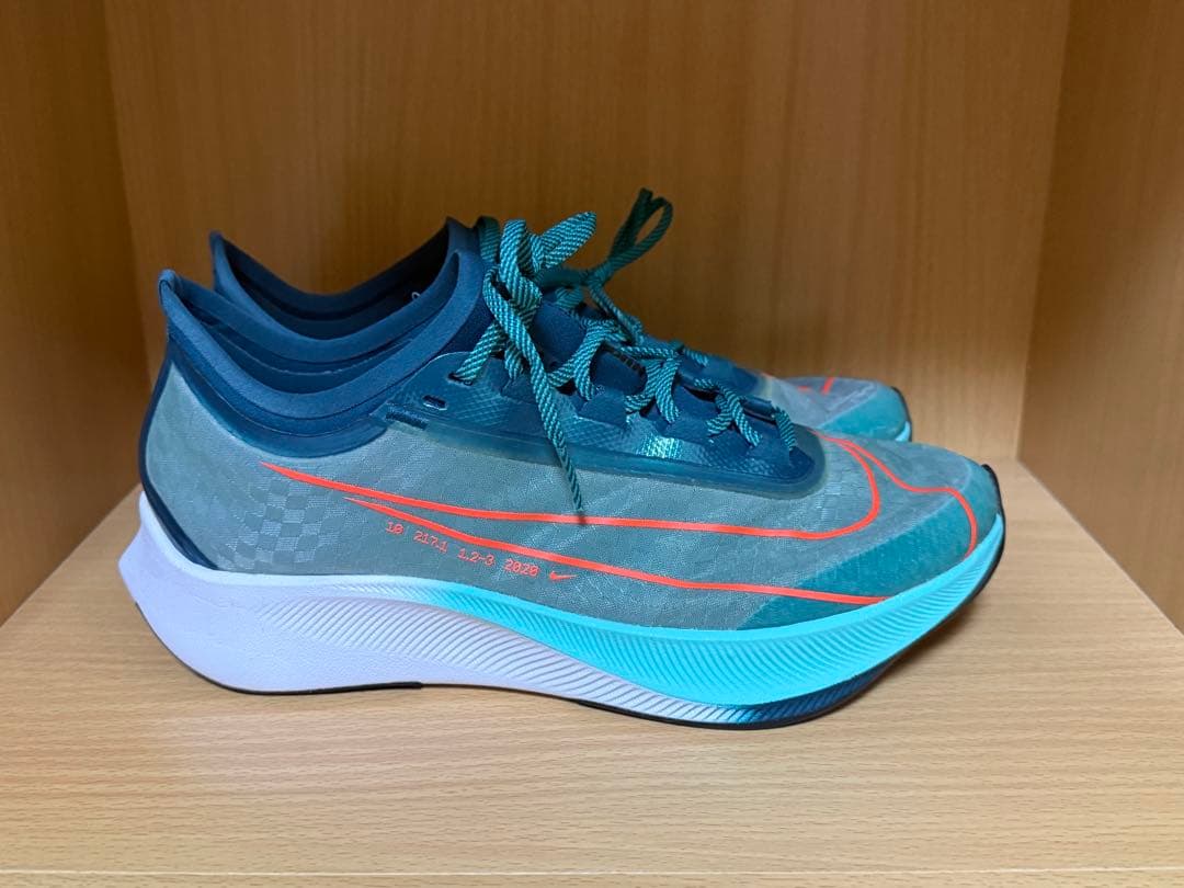 NIKE Zoom fly 3 ズームフライ3 箱根　未使用品　タグ付き