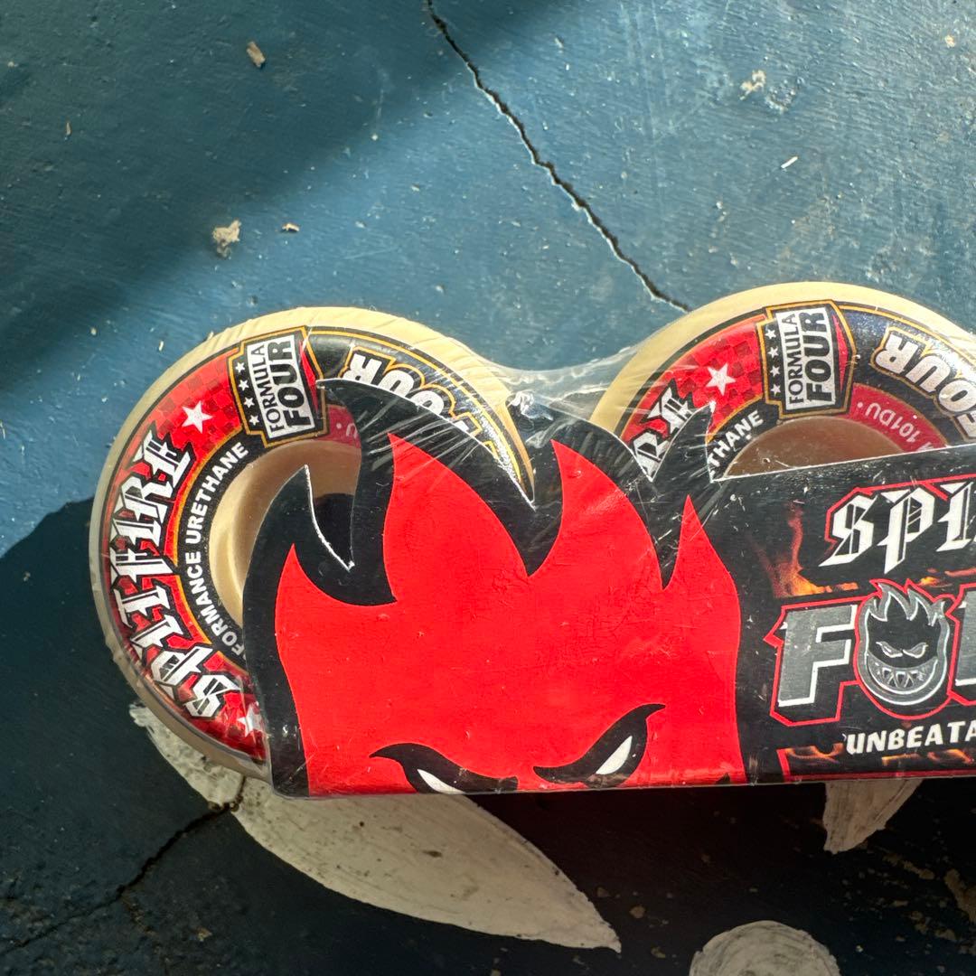 Spitfire フォーマル4 コニカルフル53mm101a定価¥9,130