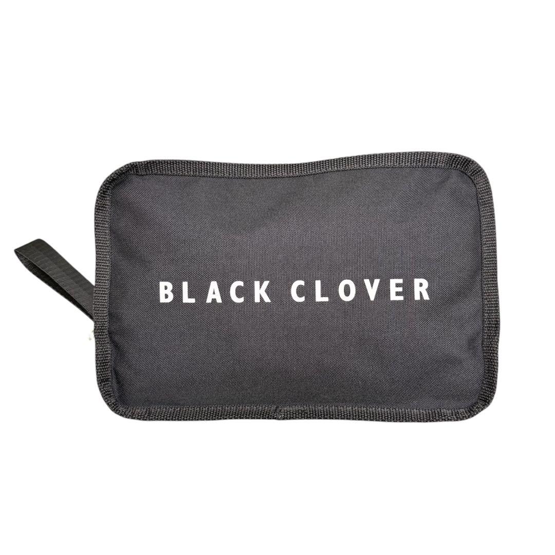 ブラッククローバー Black Clover カモフラージュ柄トラベルカバー