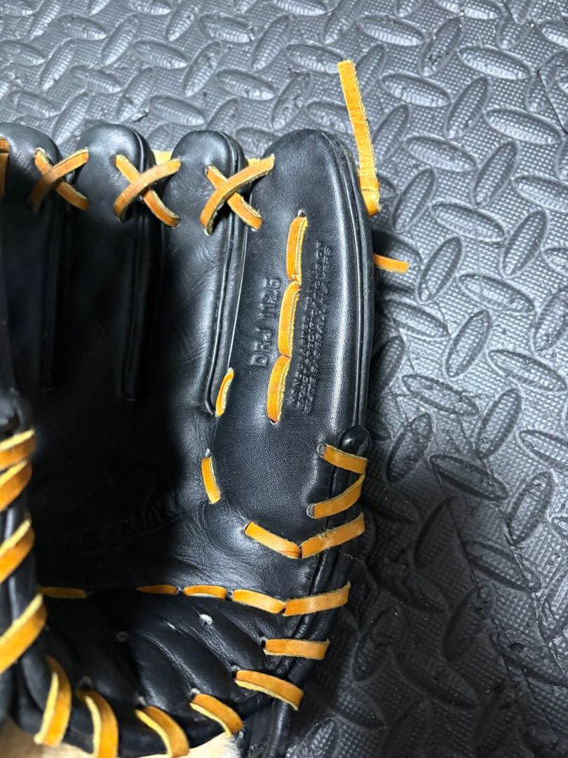 Nike 軟式グローブ 内野手用