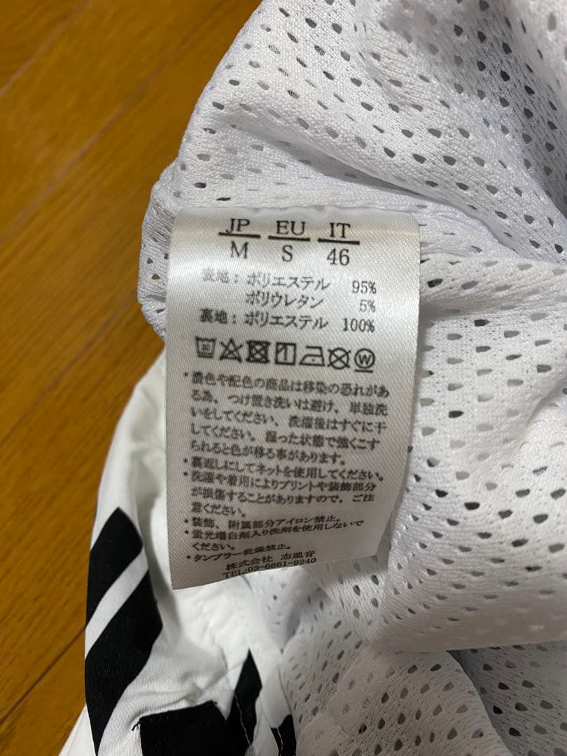 極美品！ウノピゥウノウグァーレトレリラックス　メンズゴルフハーフパンツ