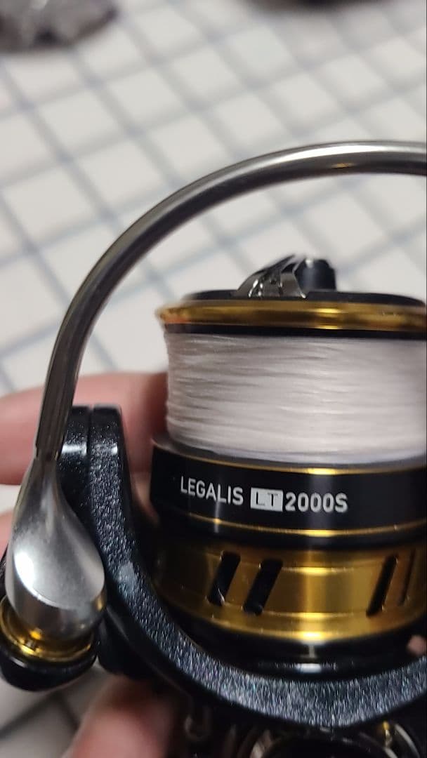 DAIWA 18 レガリス LEGALIS LT 2000S+1000Sスプール