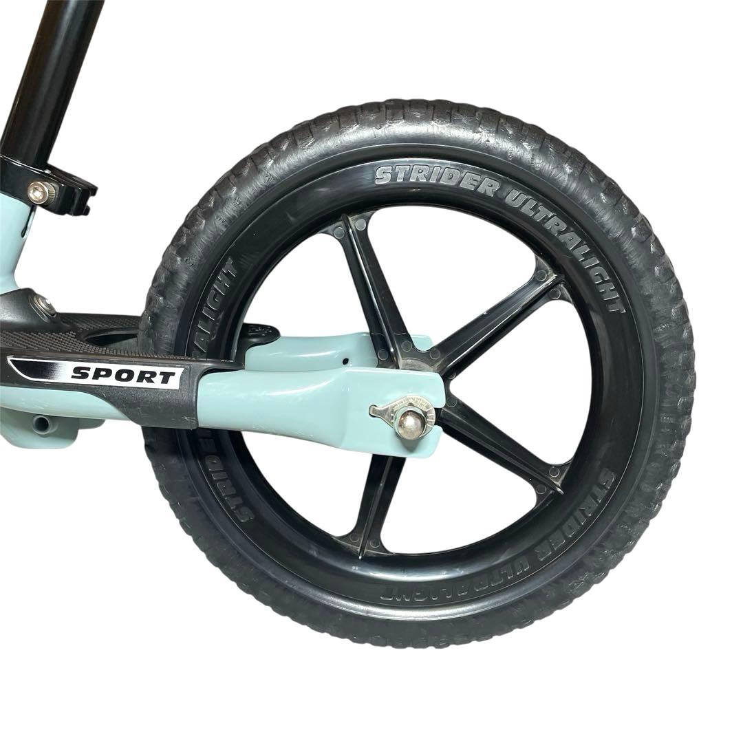 【美品】ストライダー スポーツモデル アイスブルー　2023年限定カラー