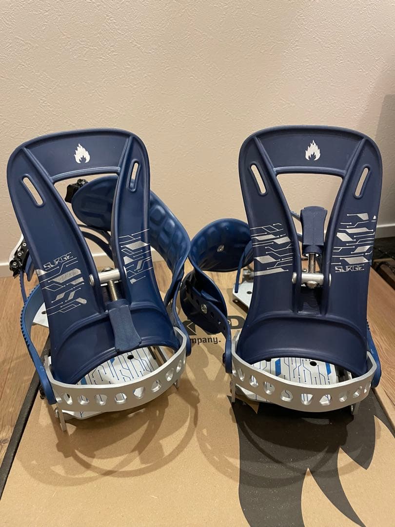 SPARKR&D SURGE l Blue Mサイズ ビンディング