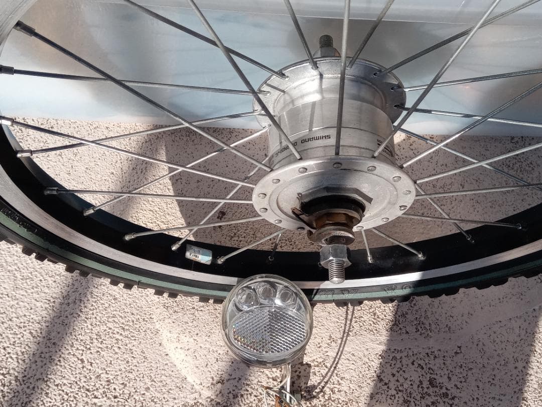 子供の自転車にダイナモハブ付き 18インチホイール