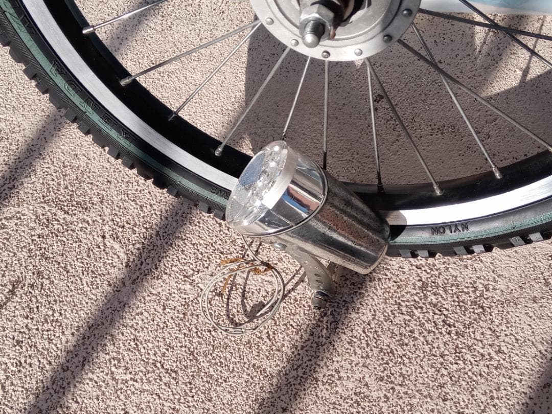 子供の自転車にダイナモハブ付き 18インチホイール