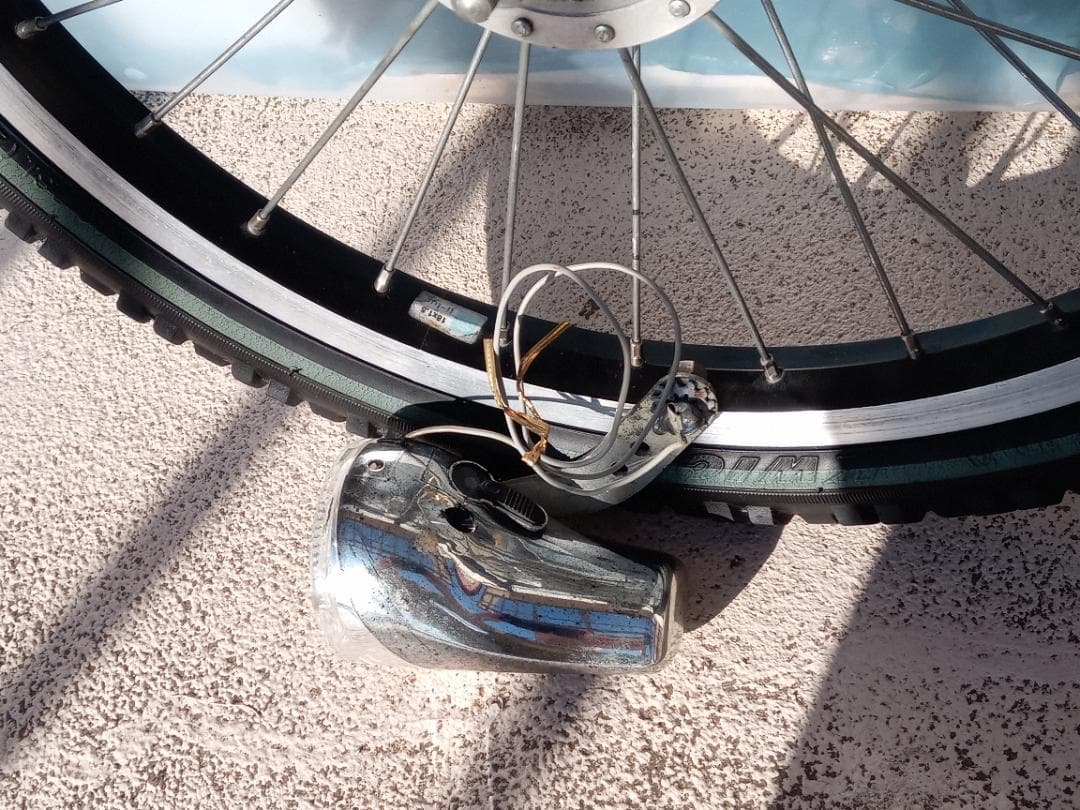 子供の自転車にダイナモハブ付き 18インチホイール