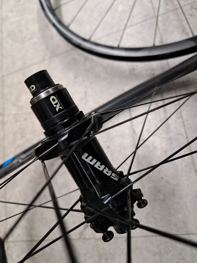 中古SRAM RISE 60 カーボン27.5完組ホイール