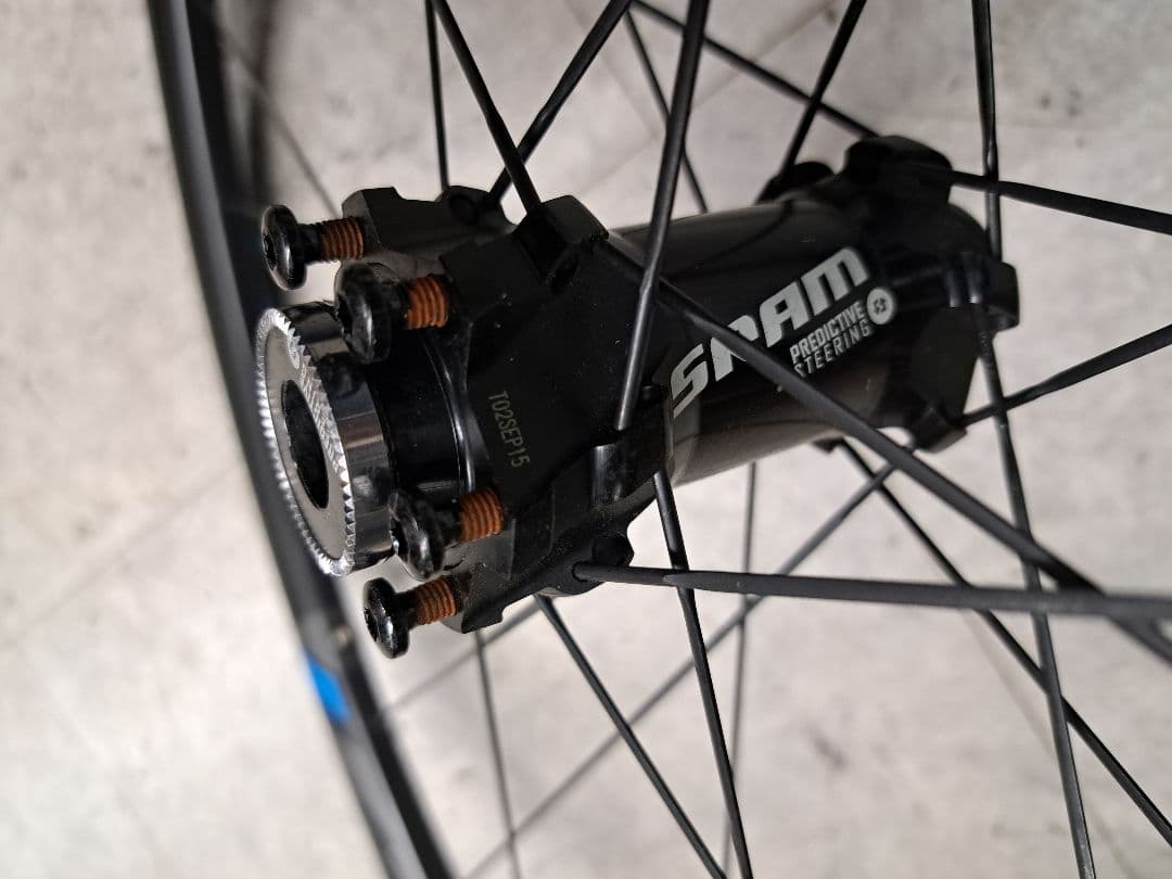 中古SRAM RISE 60 カーボン27.5完組ホイール