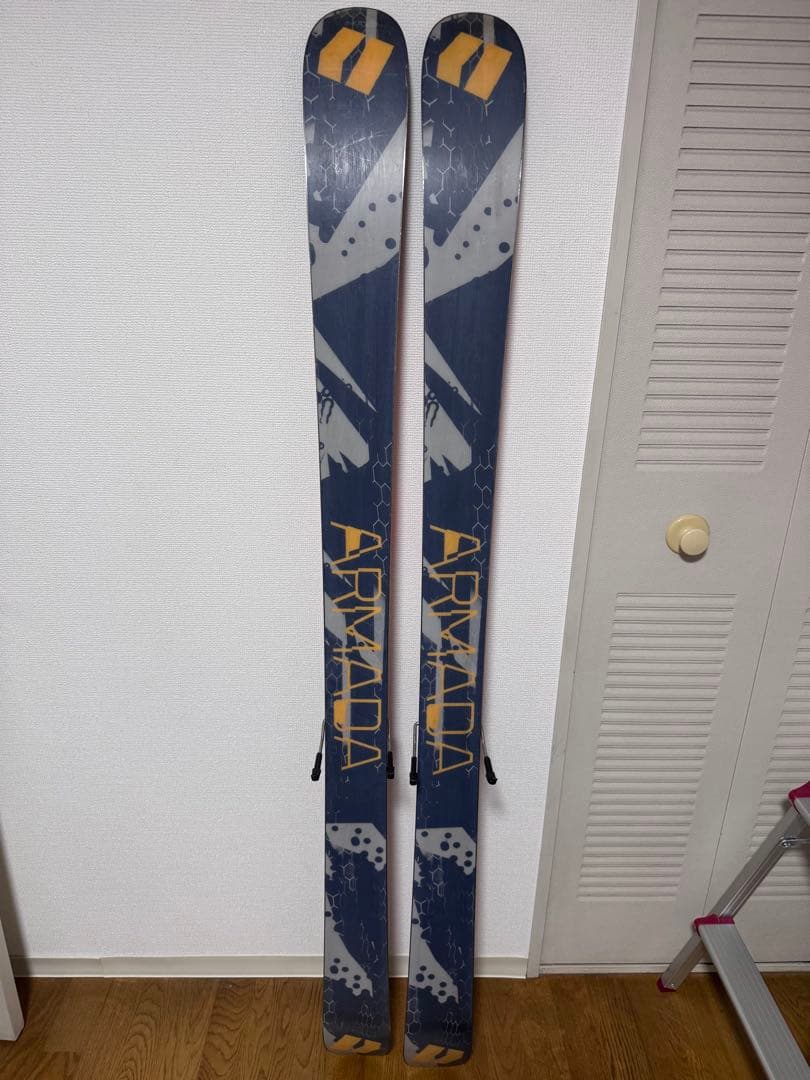 スキー ARMADA EDOLLO 168cm