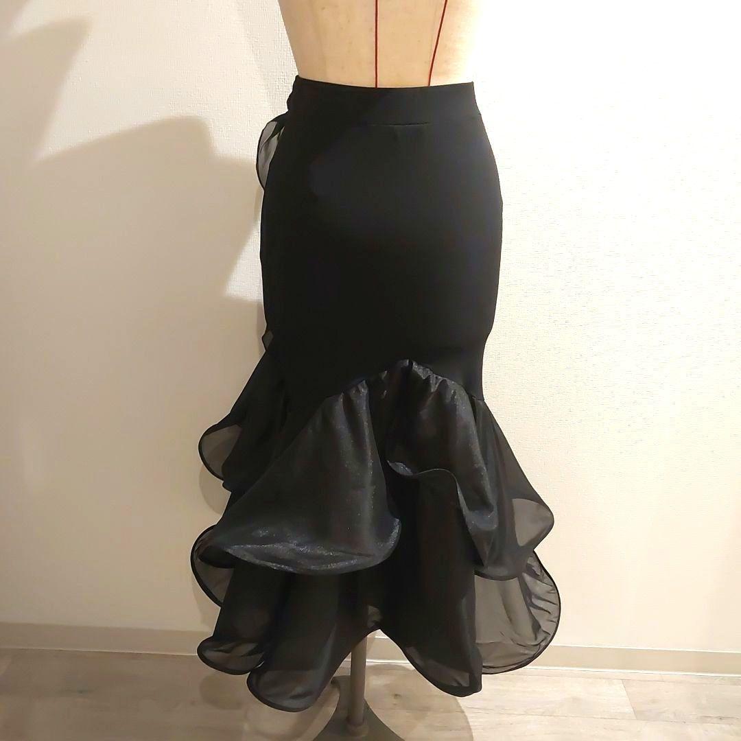 社交ダンス　美品　社交ダンススカート お花とワイヤー入り　スタンダードダンス