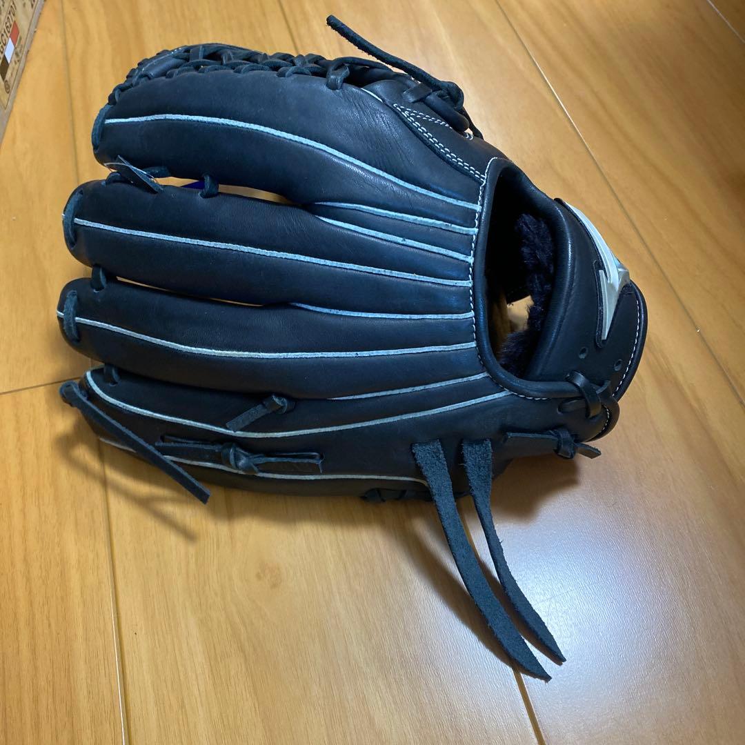 Mizuno ミズノ少年軟式グローブ 黒 右投　イチローモデル