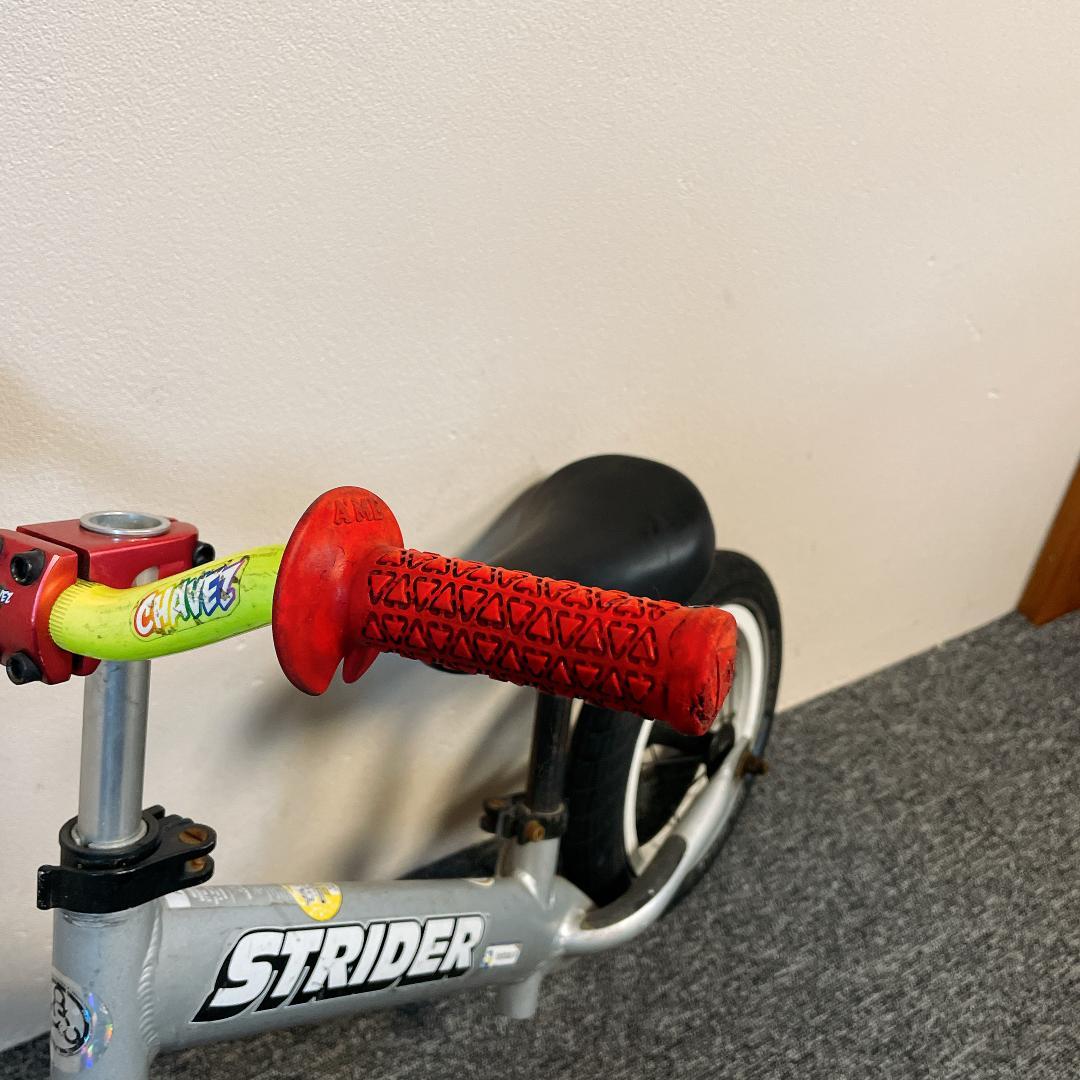STRIDER PRO バランスバイク 12インチ シルバー カスタムハンドル